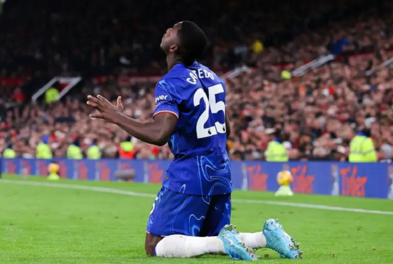 chelsea-lep-ve-hoan-toan-truoc-suc-manh-vuot-troi-cua-psg