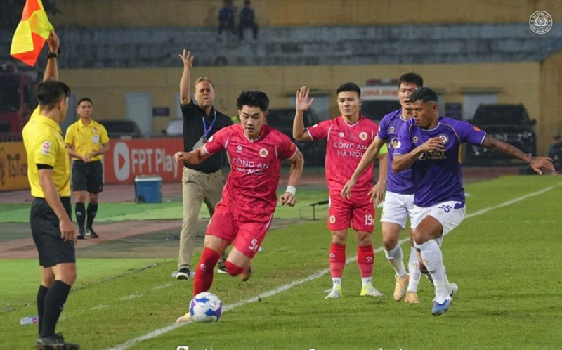 dinh-bac-van-bi-tinh-treo-gio